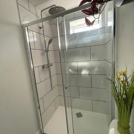 Luxury One Bed Apartment Stevenage Exterior photo