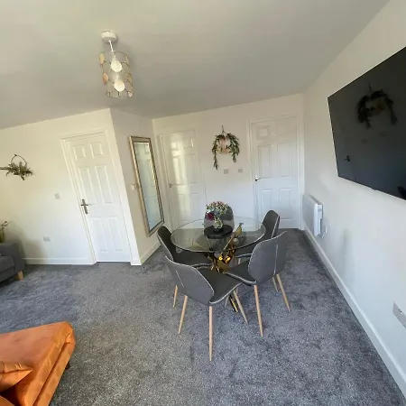 Luxury One Bed Apartment Stevenage Exterior photo