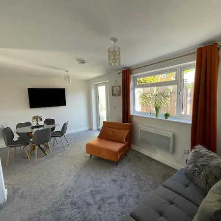 Luxury One Bed Apartment Stevenage Exterior photo
